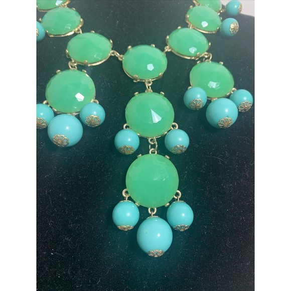 J CREW Aqua and Green oversized circle Necklace - Picture 4 of 7